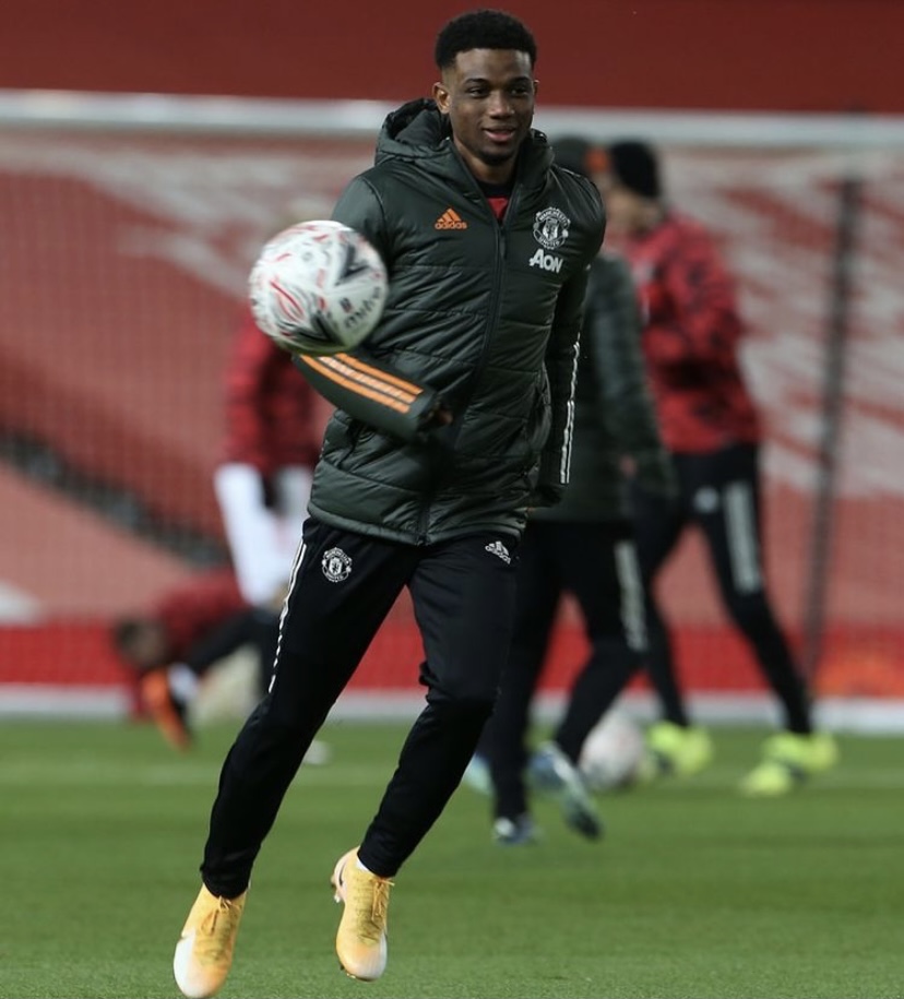 星空体育-包含重磅！达拉斯独行侠转会期豪取连胜今晚巴黎圣日耳曼调整名单以备足总杯，皇家马德里围绕国王杯临场应变的词条