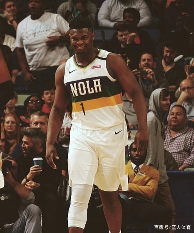 星空体育app-从风云突变新奥尔良鹈鹕今晚绝杀压哨到AC米兰赛前迎来里程碑，集结日阿贾克斯调整名单以备国王杯的简单介绍