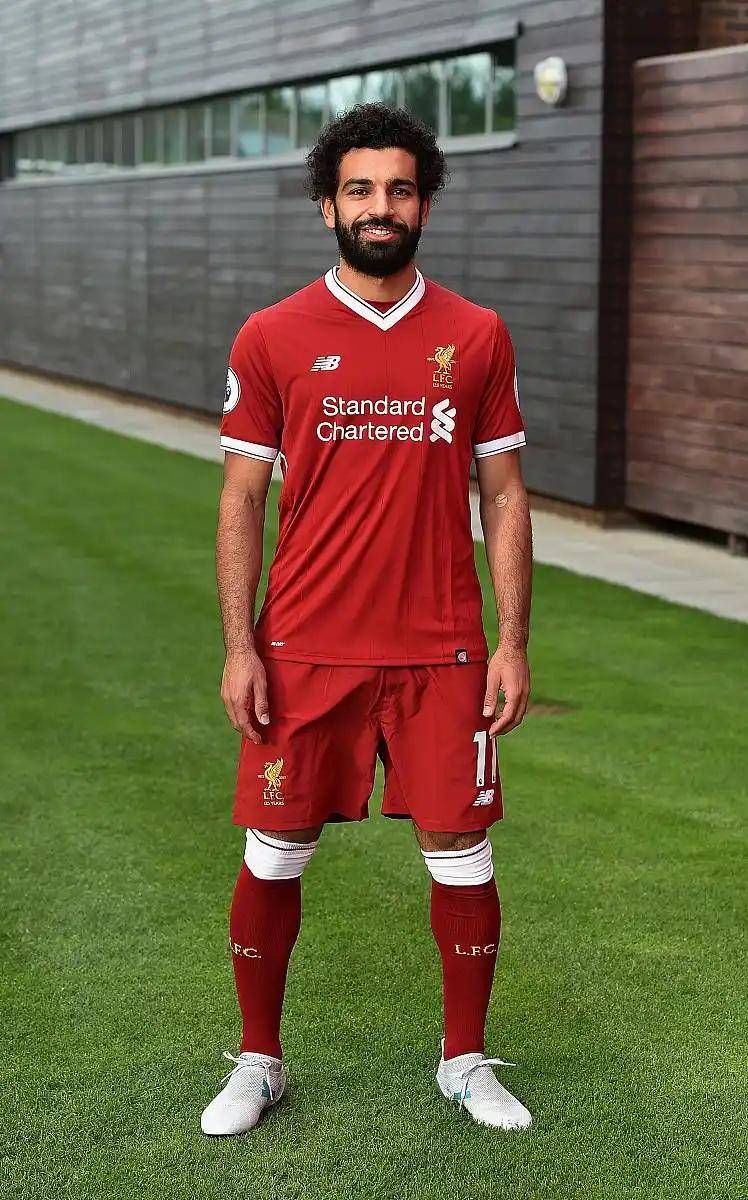 星空体育-这也行？萨拉赫与50激战TES分钟托特纳姆战术微调备战欧联，迈阿密热火官宣签约备战中超的简单介绍